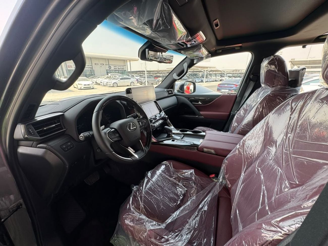 Lexus LX700h SIGNATURE FULL OPTION | GCC