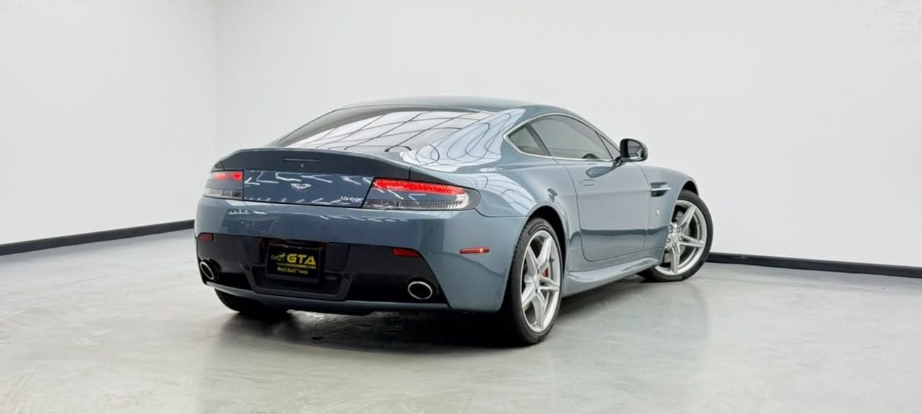 Aston Martin Vantage S 2015 Aston Martin Vantage V8, Full Aston Martin Service History, Excellent Condition, GCC
