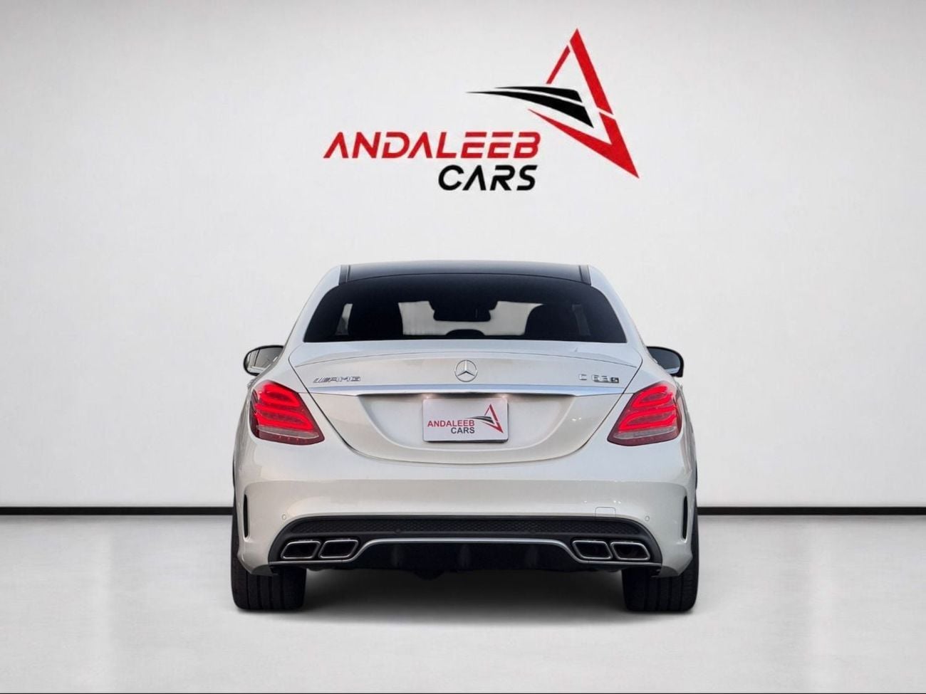 Mercedes Benz C63 AMG S 4.0L TWIN-TURBO V8 | 503 HP | 2 KEYS | ORIGINAL PAINT
