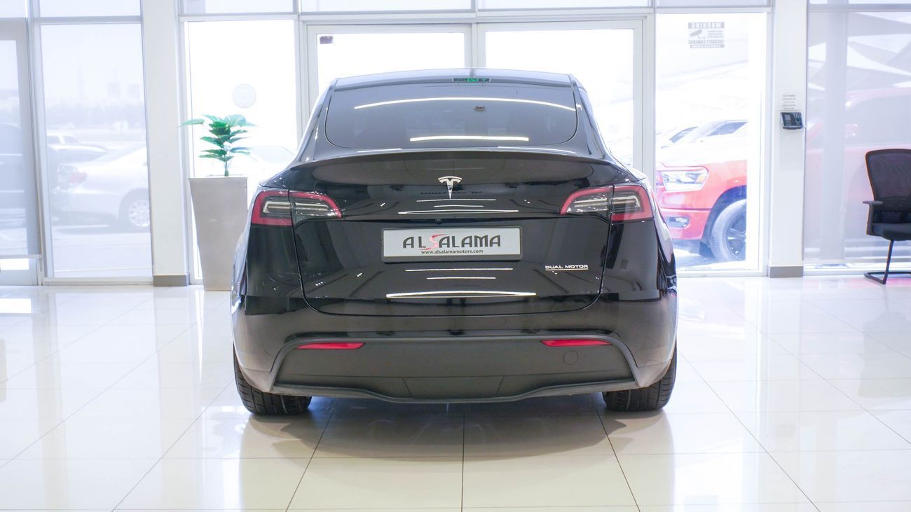 تسلا موديل Y Performance (AWD)
