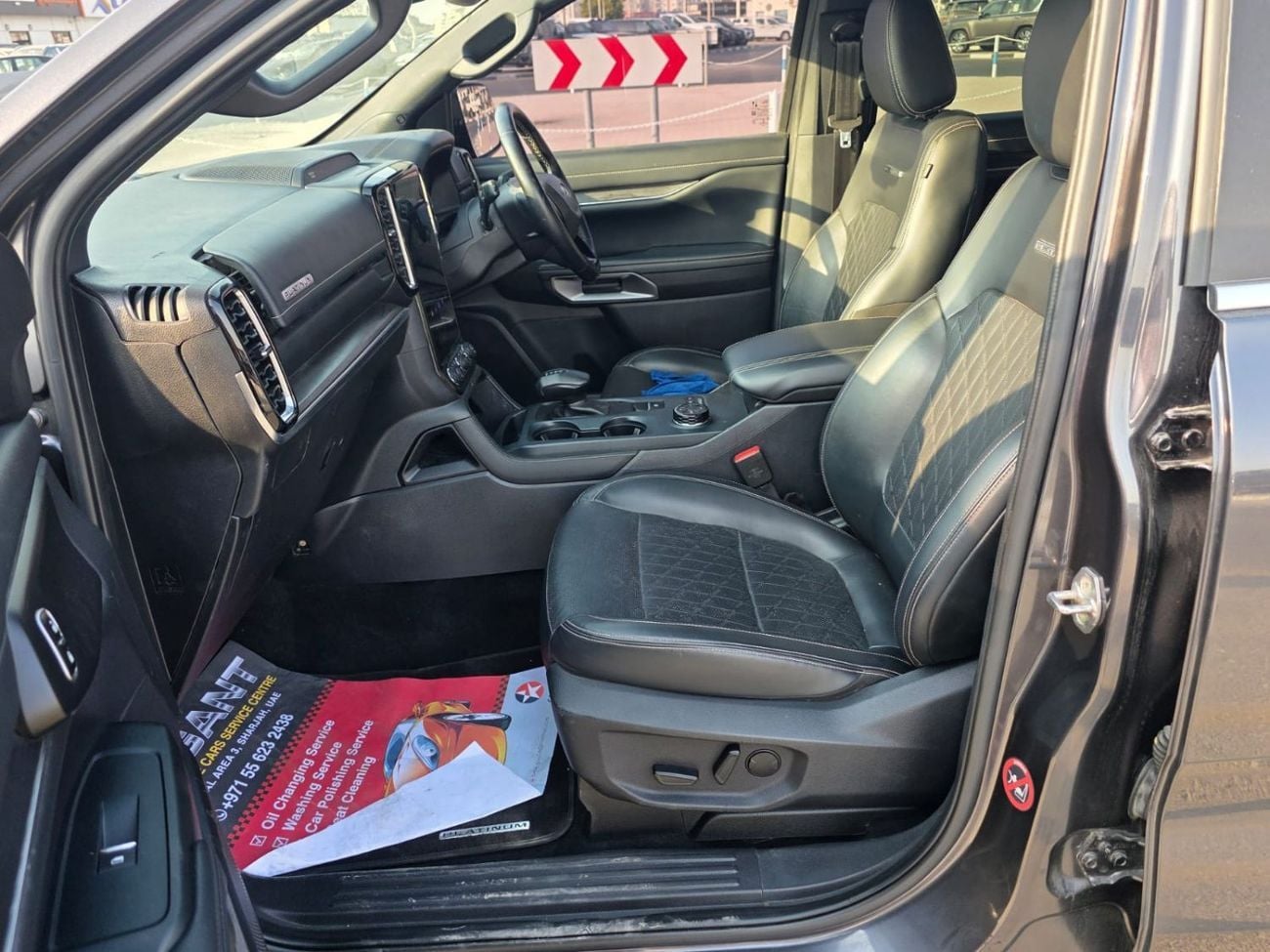 Ford Everest diesel 3.0L Platinum liter RHD ,7 seater only for export available