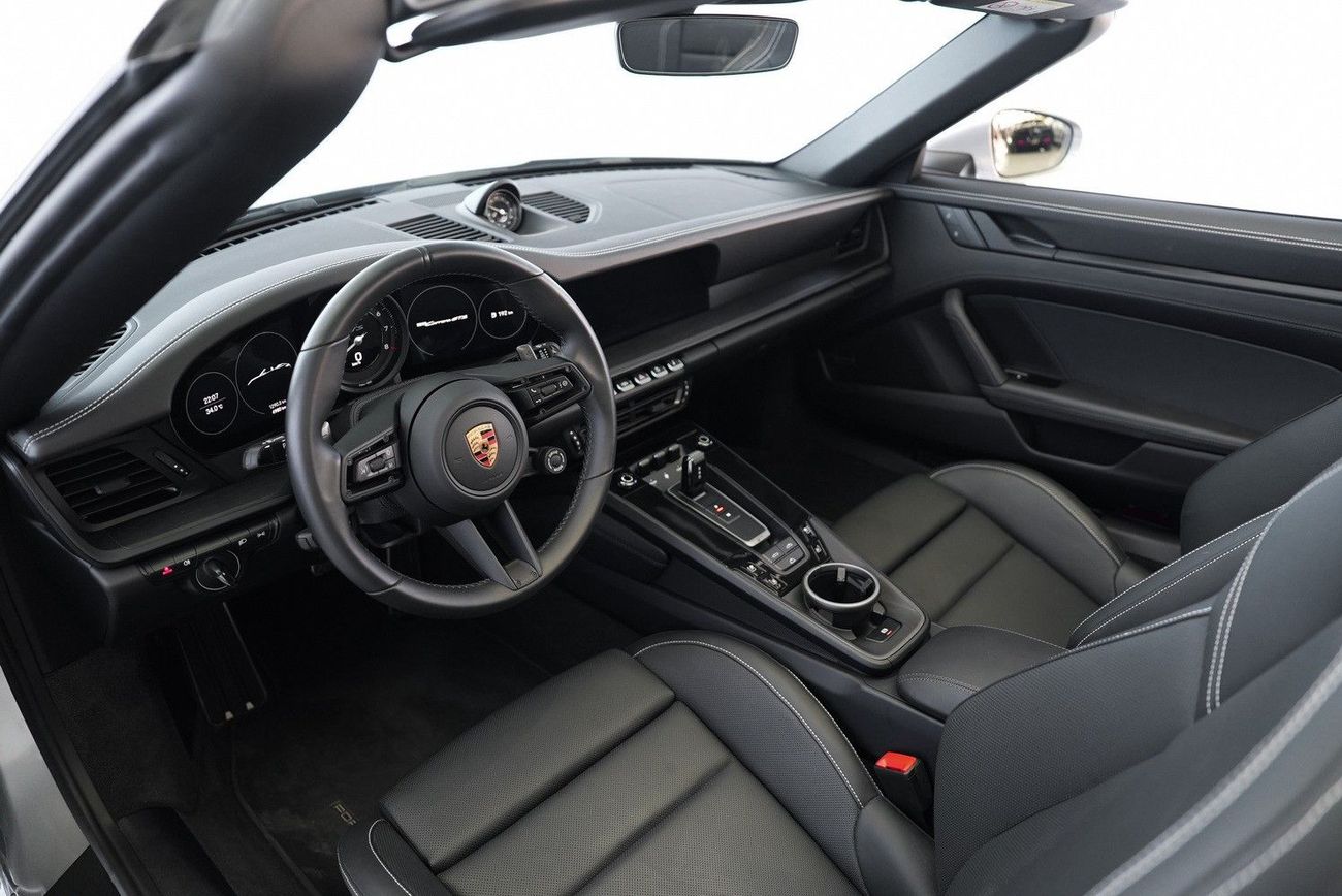 بورش 911 CARRERA 4GTS