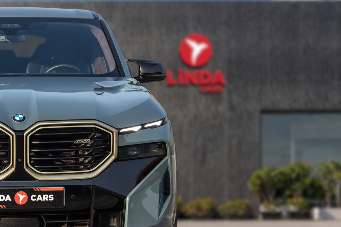 بي أم دبليو XM LABEL RED سيارة BMW XM موديل 2023 بعقود خليجية تحت ضمان الوكالة