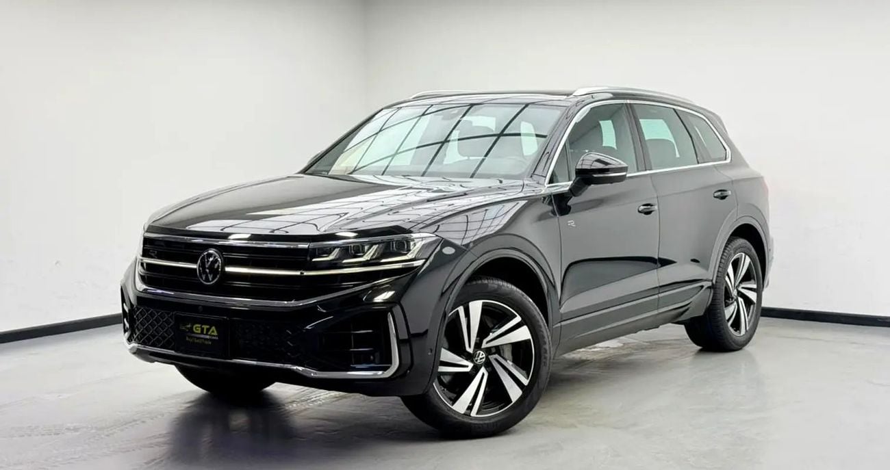 Volkswagen Touareg R-Line, VW Warranty + Service Pack, Full VW Service History, GCC