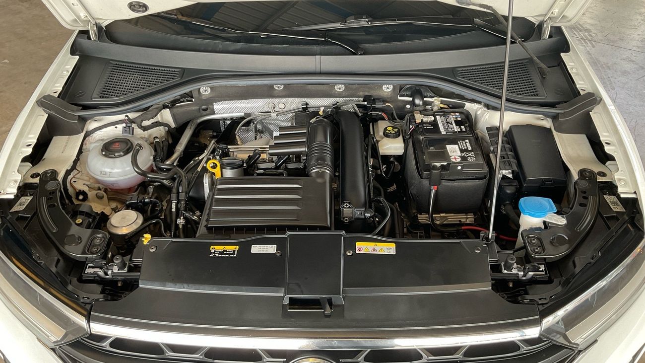 Volkswagen T-ROC LIFE | Guaranteed Warranty | 0 Down Payment