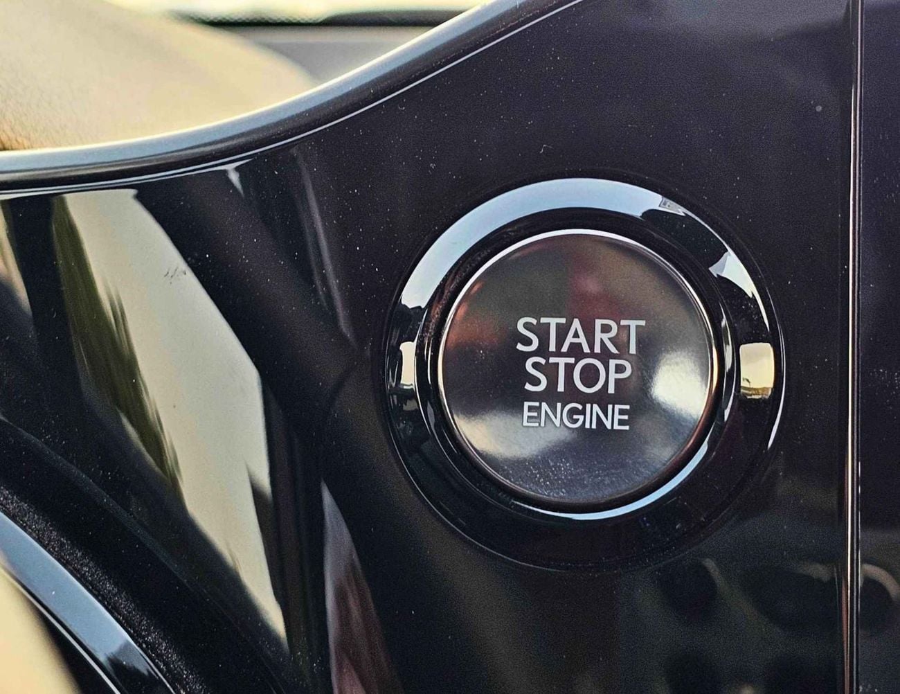 لكزس NX350 ELITE, OM / 2.4L PETROL / PWR WITH LEATHER SEATS / SUNROOF ( CODE # NXP3E)