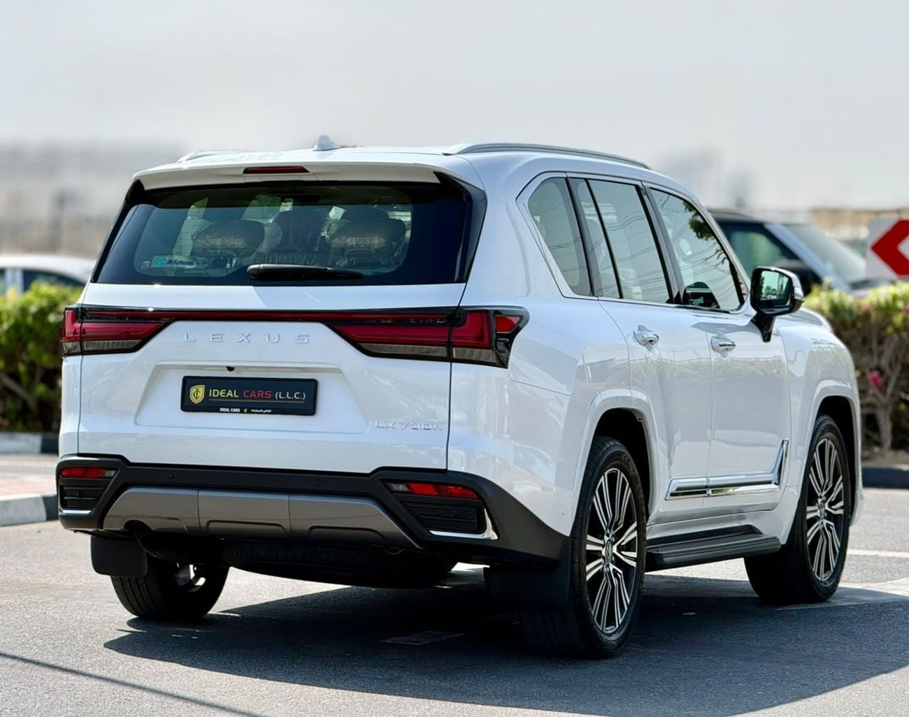 Lexus LX700h SIGNATURE HYBRID l GCC SPECS l YEAR 2026 | BRAND NEW | FULL OPTION