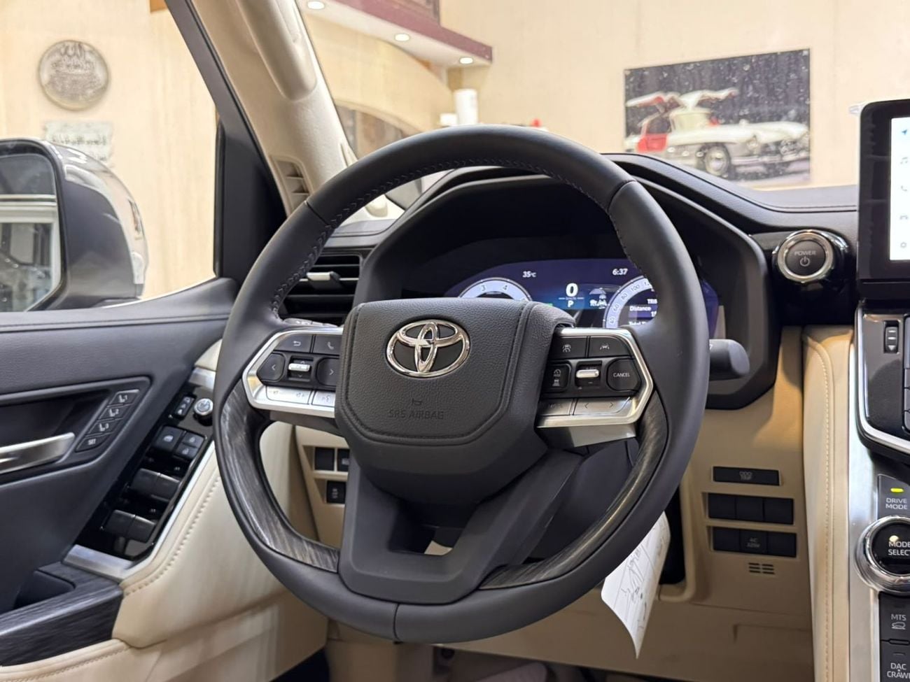 Toyota Land Cruiser VXR