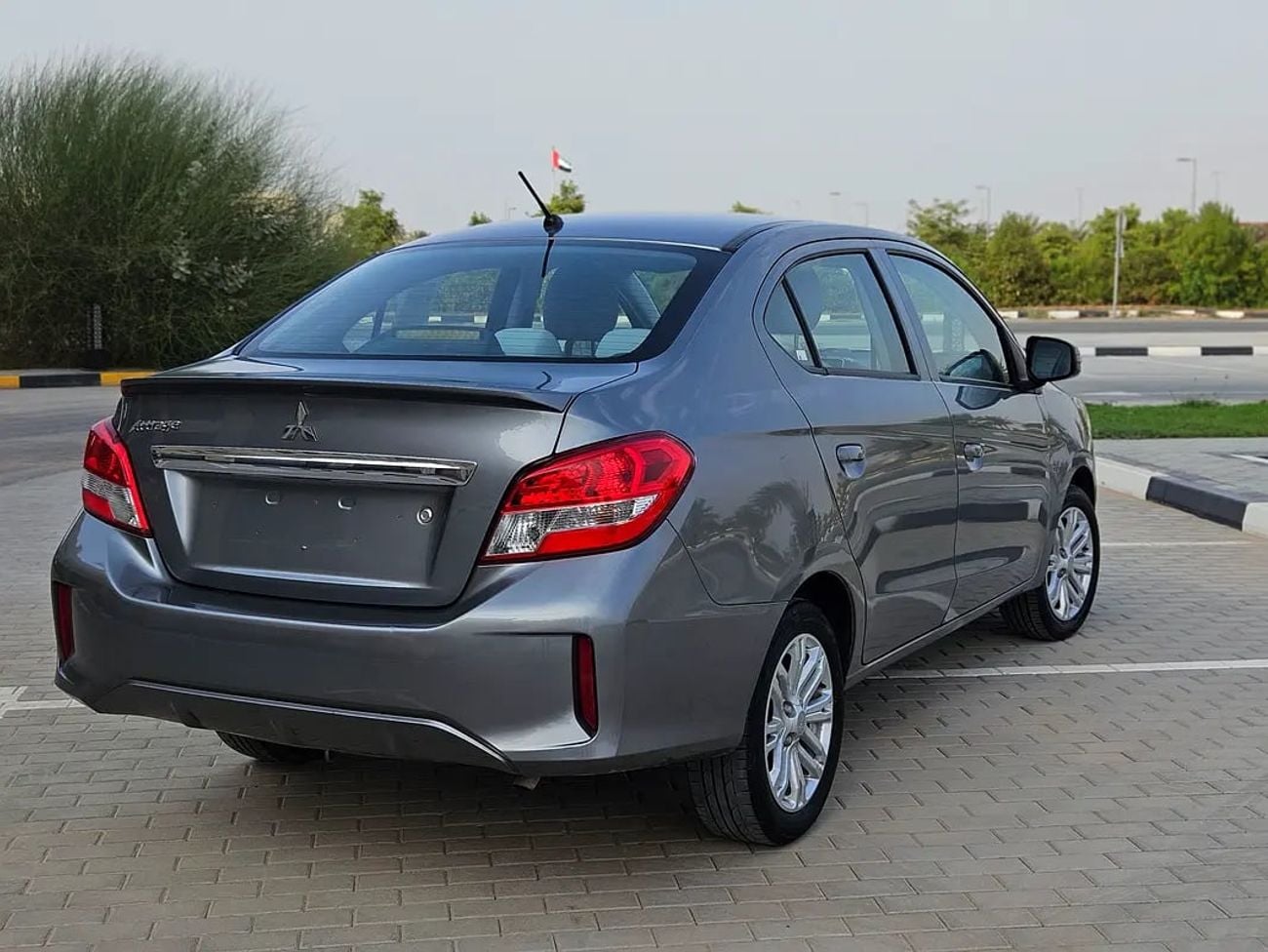 Mitsubishi Mirage GLX MID LINE 2022 | GCC Specs | Low Mileage Premium Car With Low KM Single Owner
