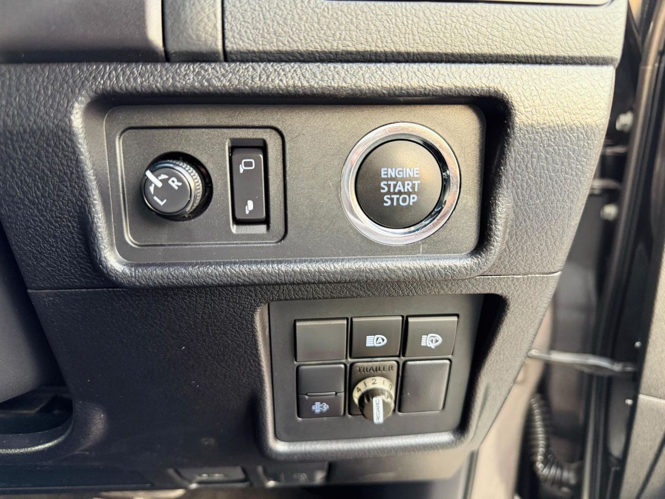 Toyota Prado TXL-2