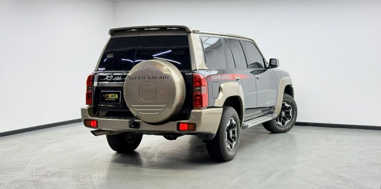 Nissan Patrol SUPER SAFARI 2021 Nissan Patrol Super Safari, Warranty, Service History, GCC Specs