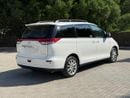 Toyota Previa SE