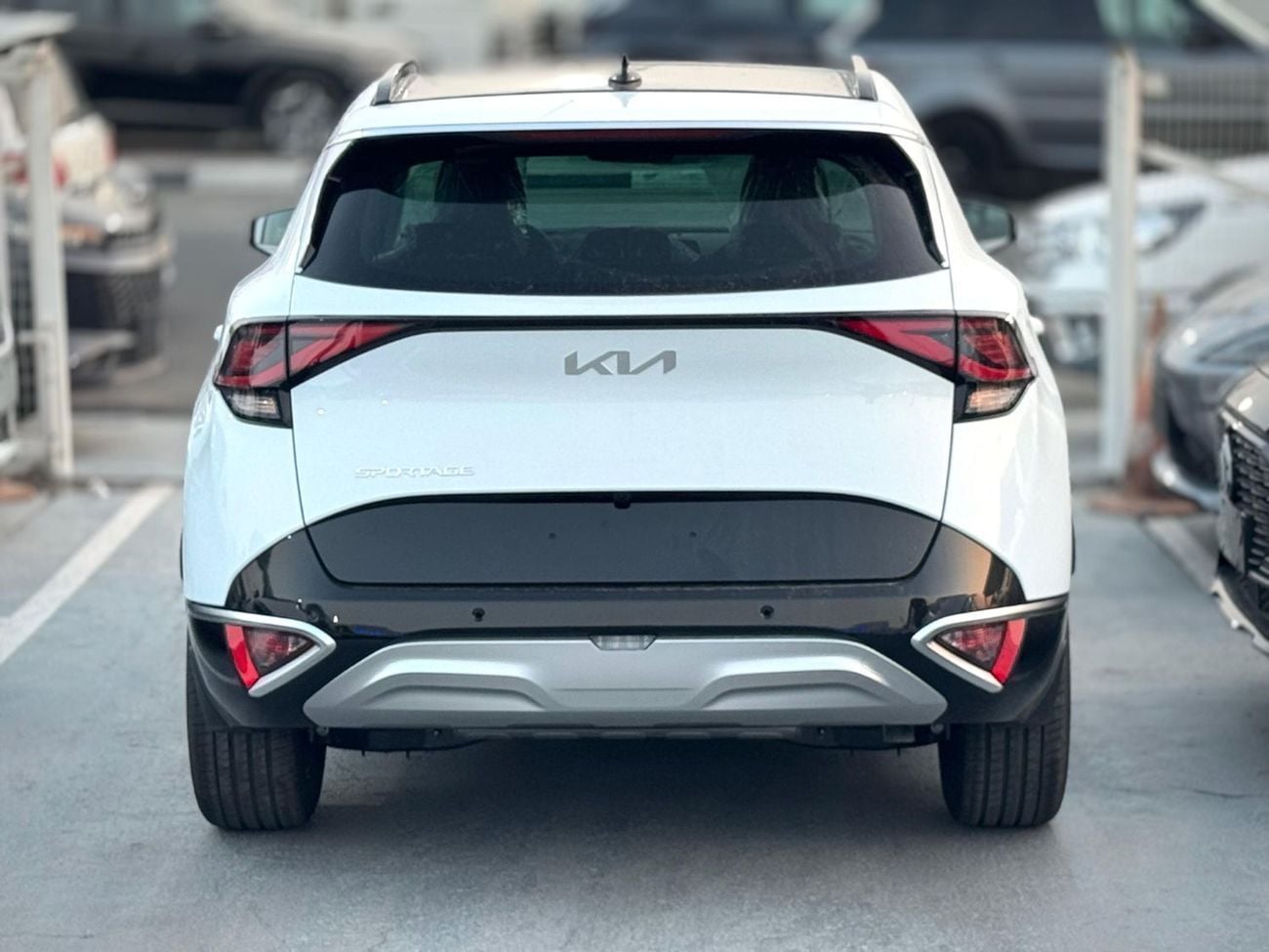 Kia Sportage LX 2.0L Petrol FWD 2025 Solovakian Export Price @ 87,500 AED
