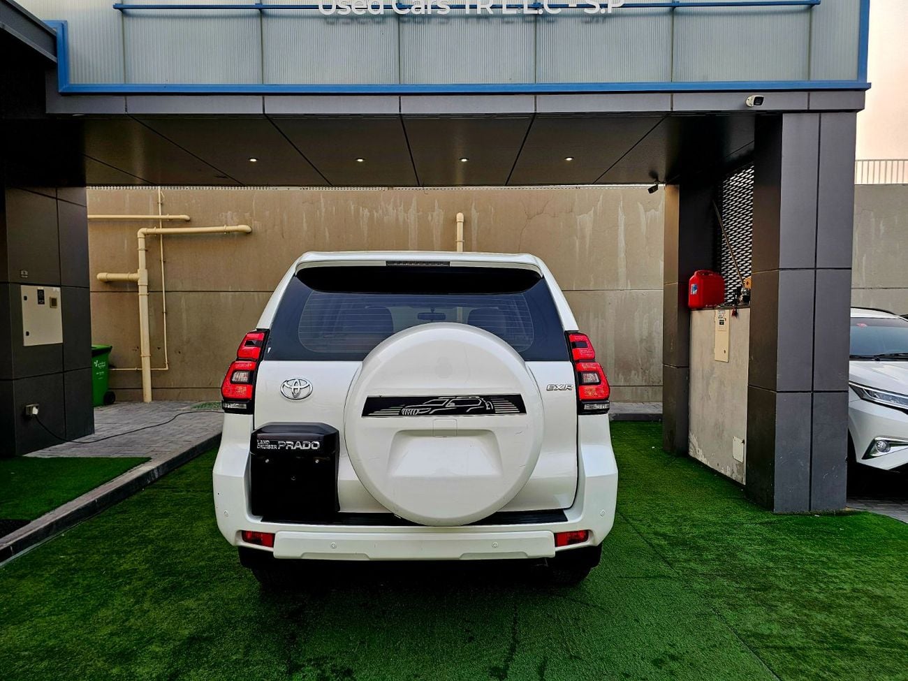 Toyota Prado EXR PRADO EXR/ V6 4.0/ LEATHER/ LOW MILEAGE/ NON ACCIDENT