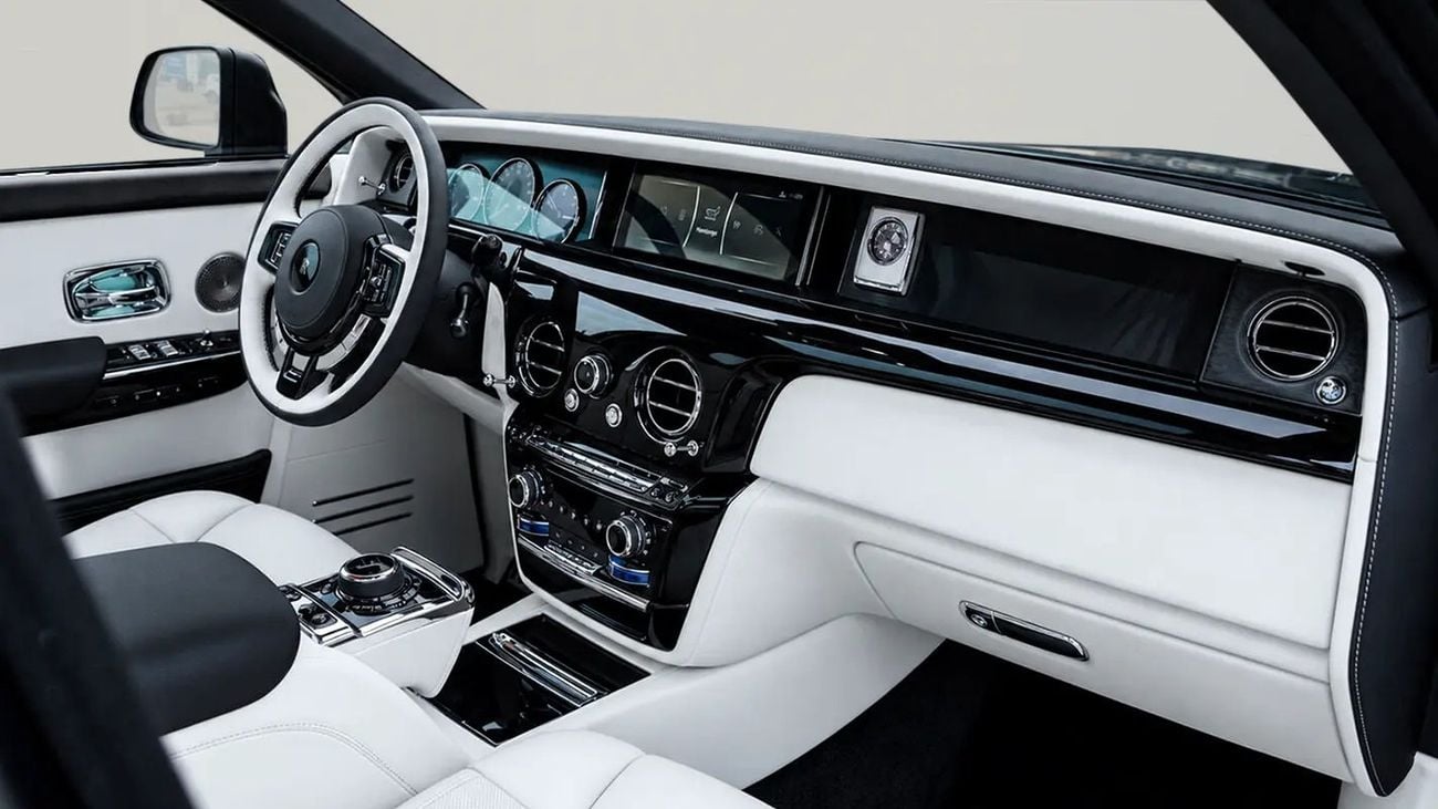 Rolls Royce Phantom EWB+4-SEATS+BESPOKE+SHOOTING STAR+FOOT REST