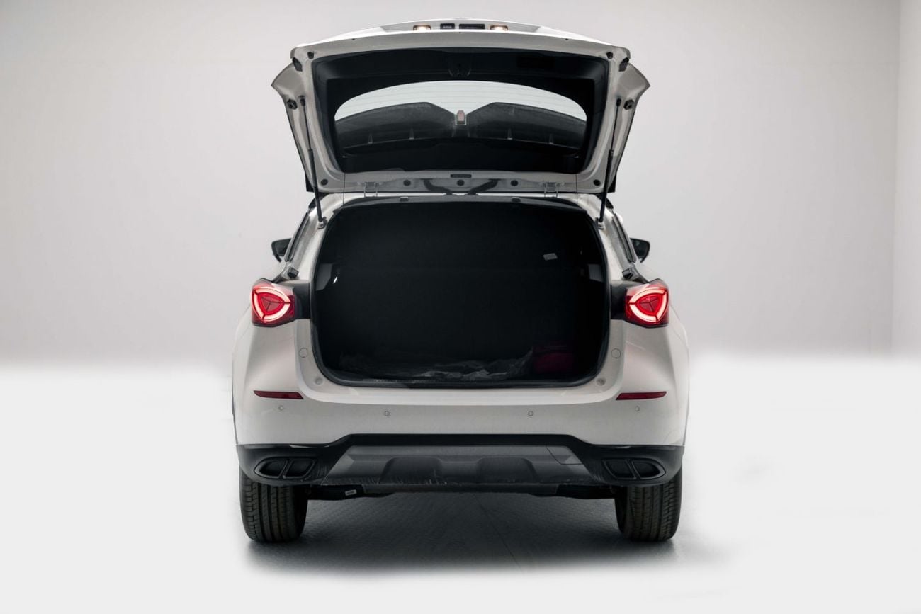 أم جي وان LUX 1.5L - White Inside Black | Export Only