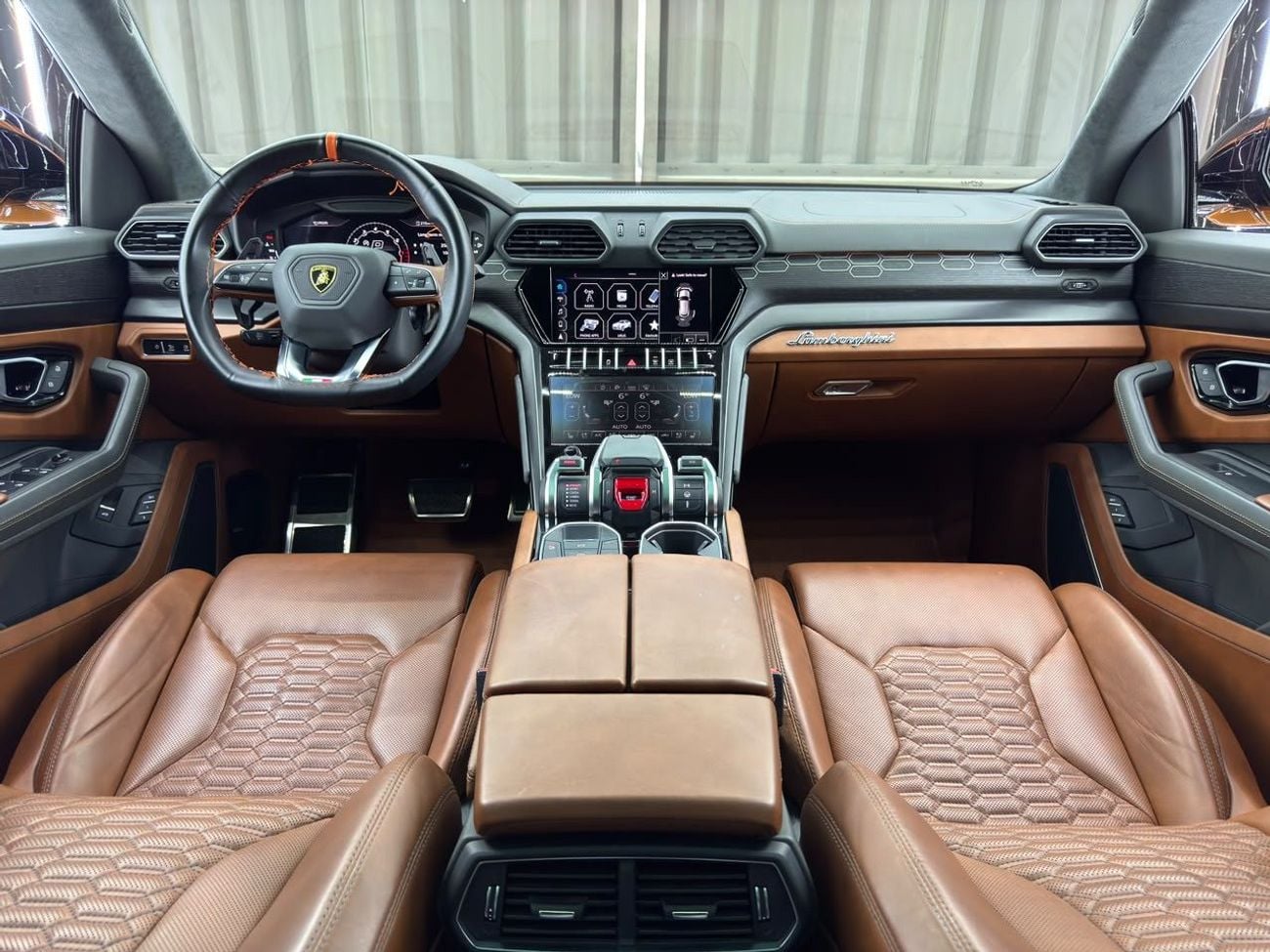 Lamborghini Urus STD