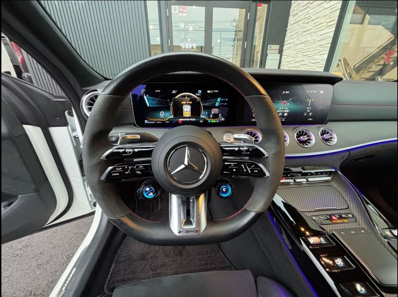 Mercedes Benz AMG GT 63 S E PERFORMANCE