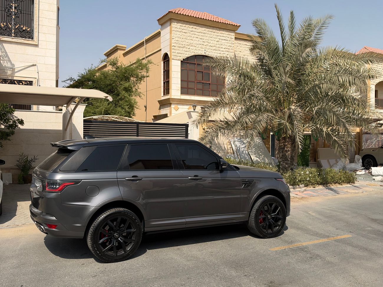 Land Rover Range Rover Sport SVR