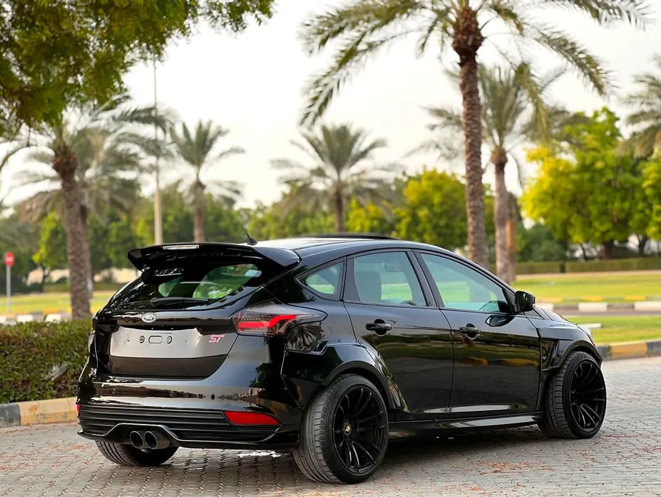 فورد فوكاس ST GCC Specs - Performance Hatchback