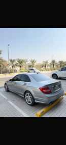 Mercedes Benz C300 AVANTGARDE SPORTS