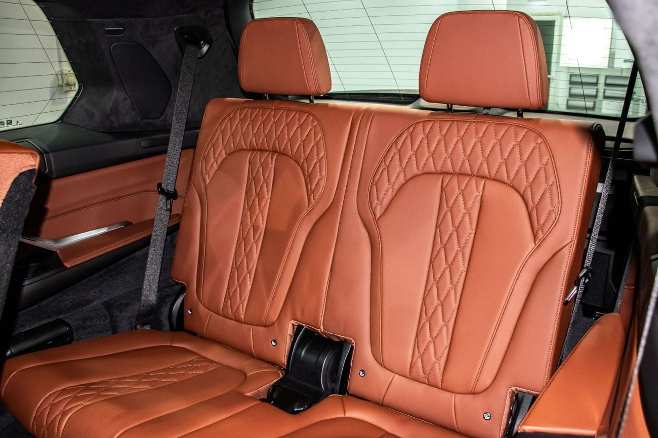 BMW X7 XDRIVE40i LUXURY M SPORT PACKAGE