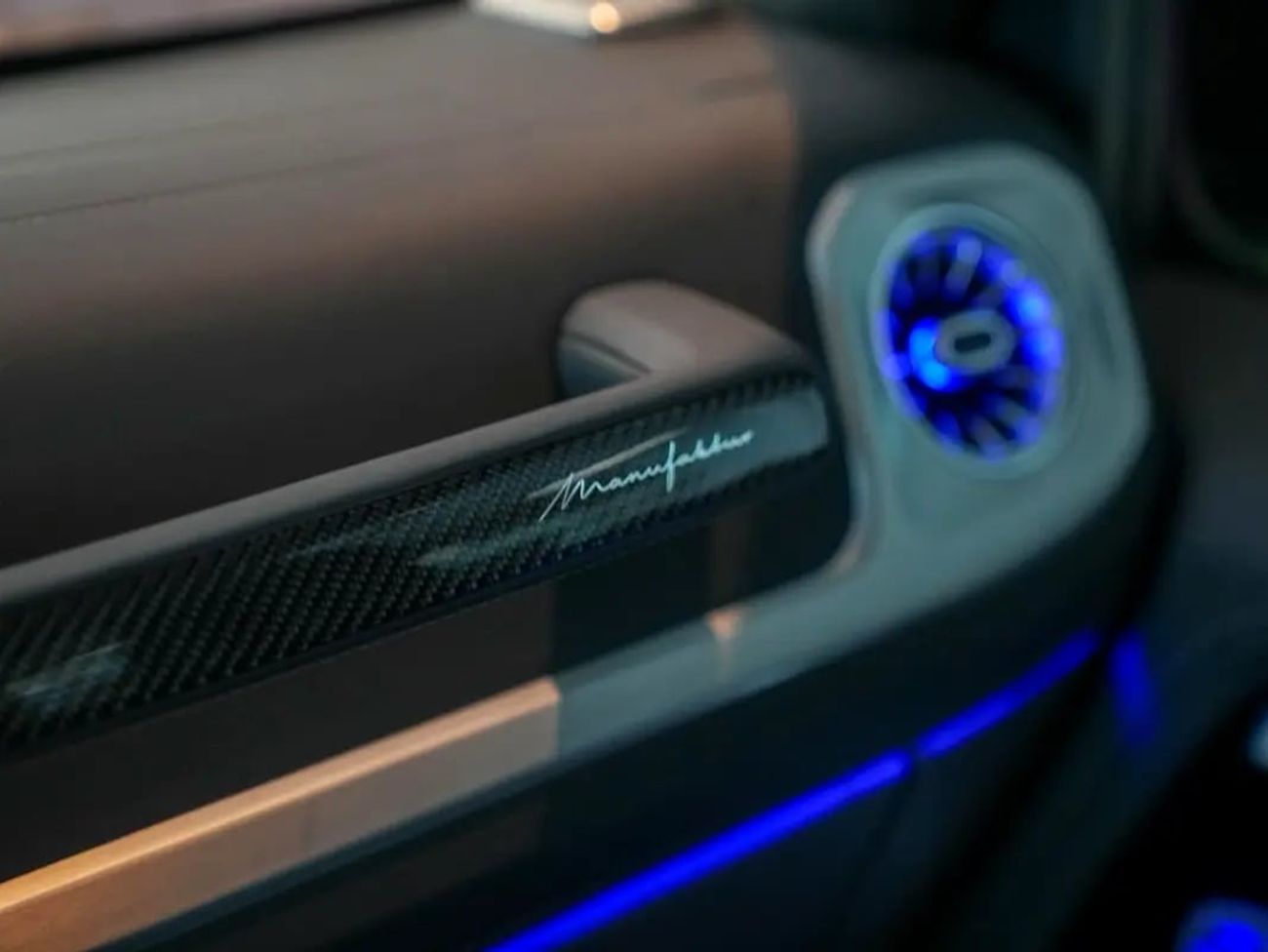 Mercedes Benz G63 AMG G 63 AMG Japanese Specs