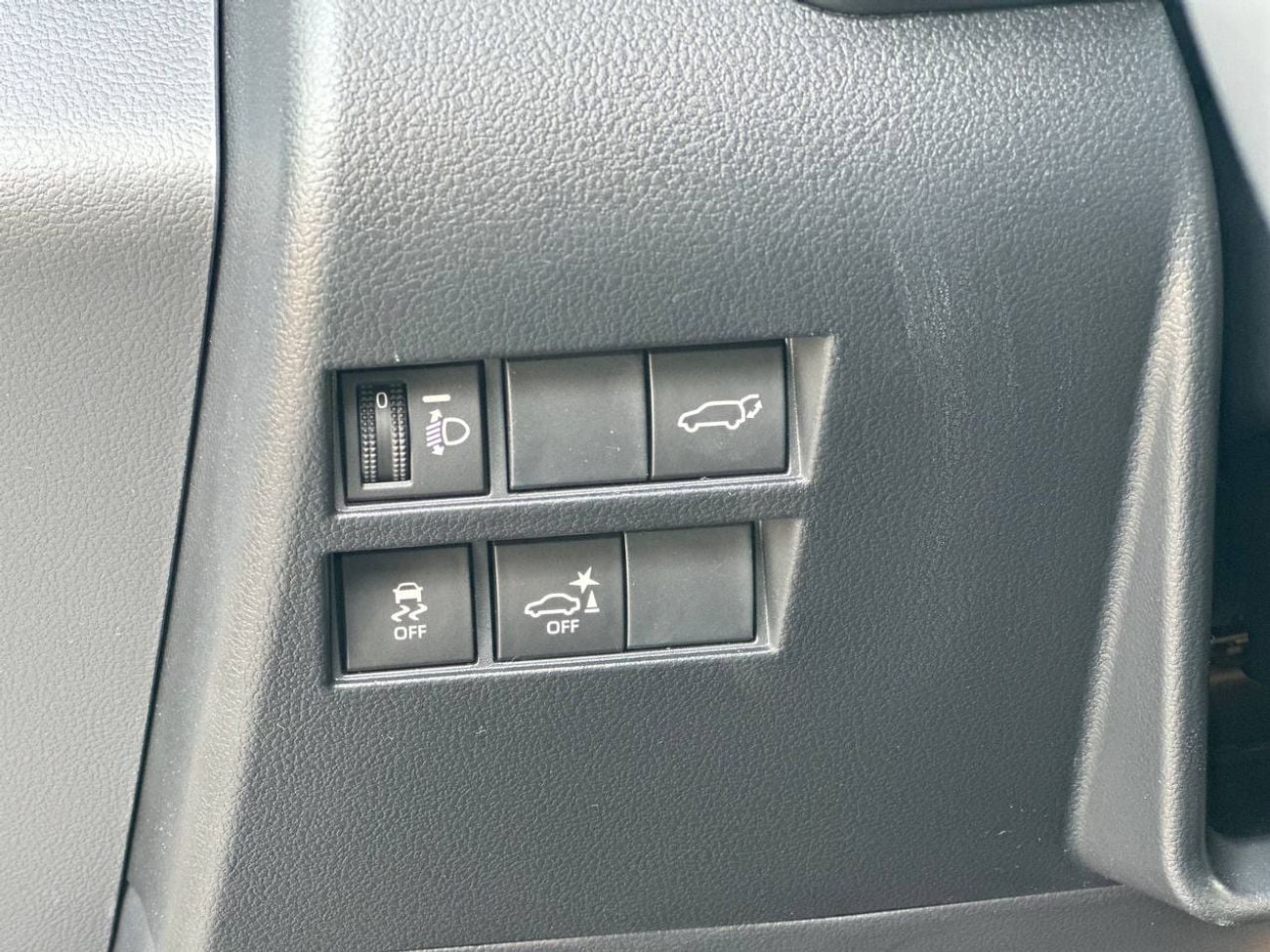 Toyota Land Cruiser GXR