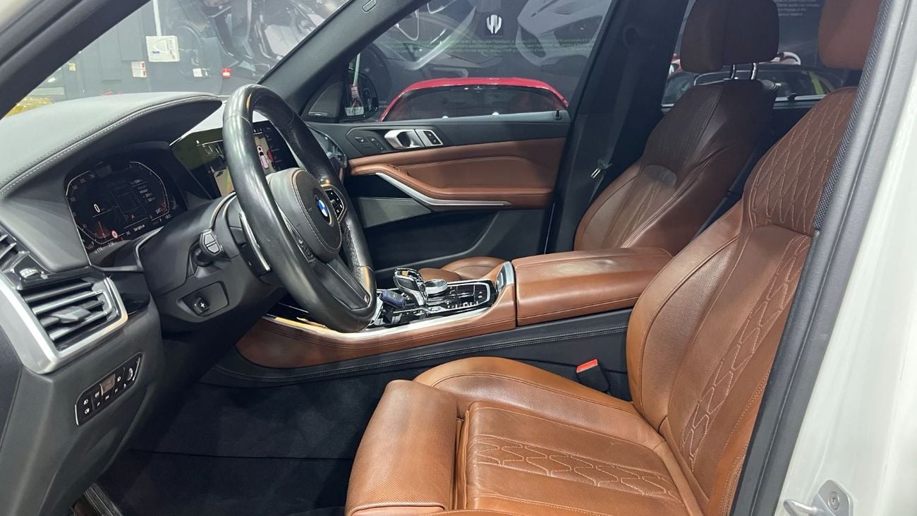 BMW X5 XDRIVE M50I XLINE EXCLUSIVE BMW X5 50I XDRIVE 2019 GCC IN PERFECT CONDITION FOR 179K AED