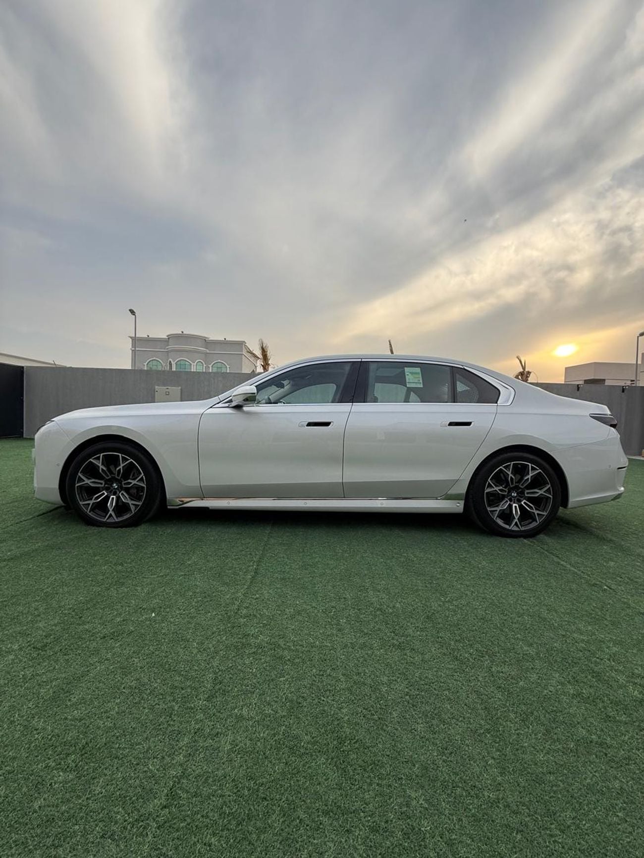 BMW 735i EXCELLENCE