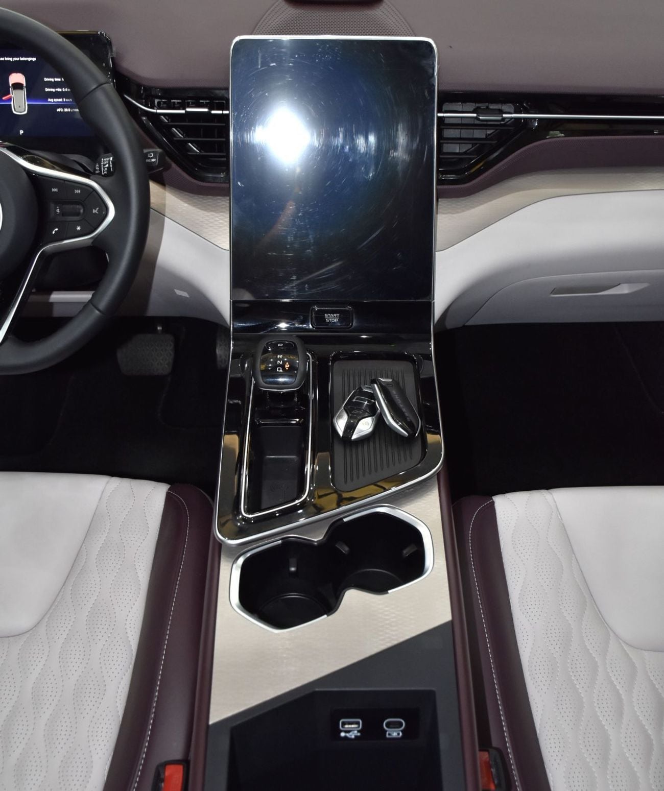 Bestune T90 LIMOUSINE EXCELLENT DEAL for our Bestune T90 ( 2025 Model ) in Beige Color GCC Specs