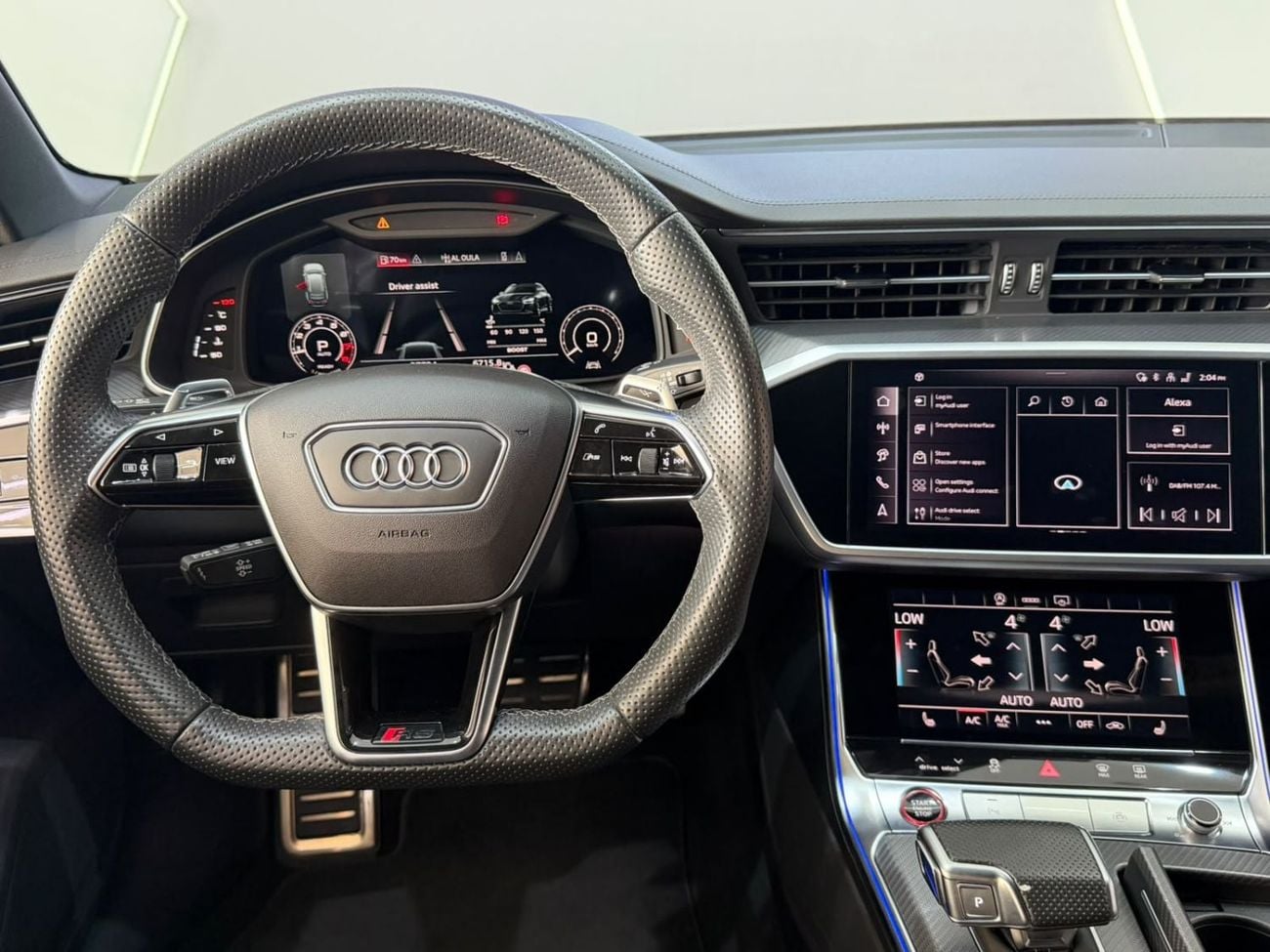 أودي RS6 ستاندارد إصدار RS6