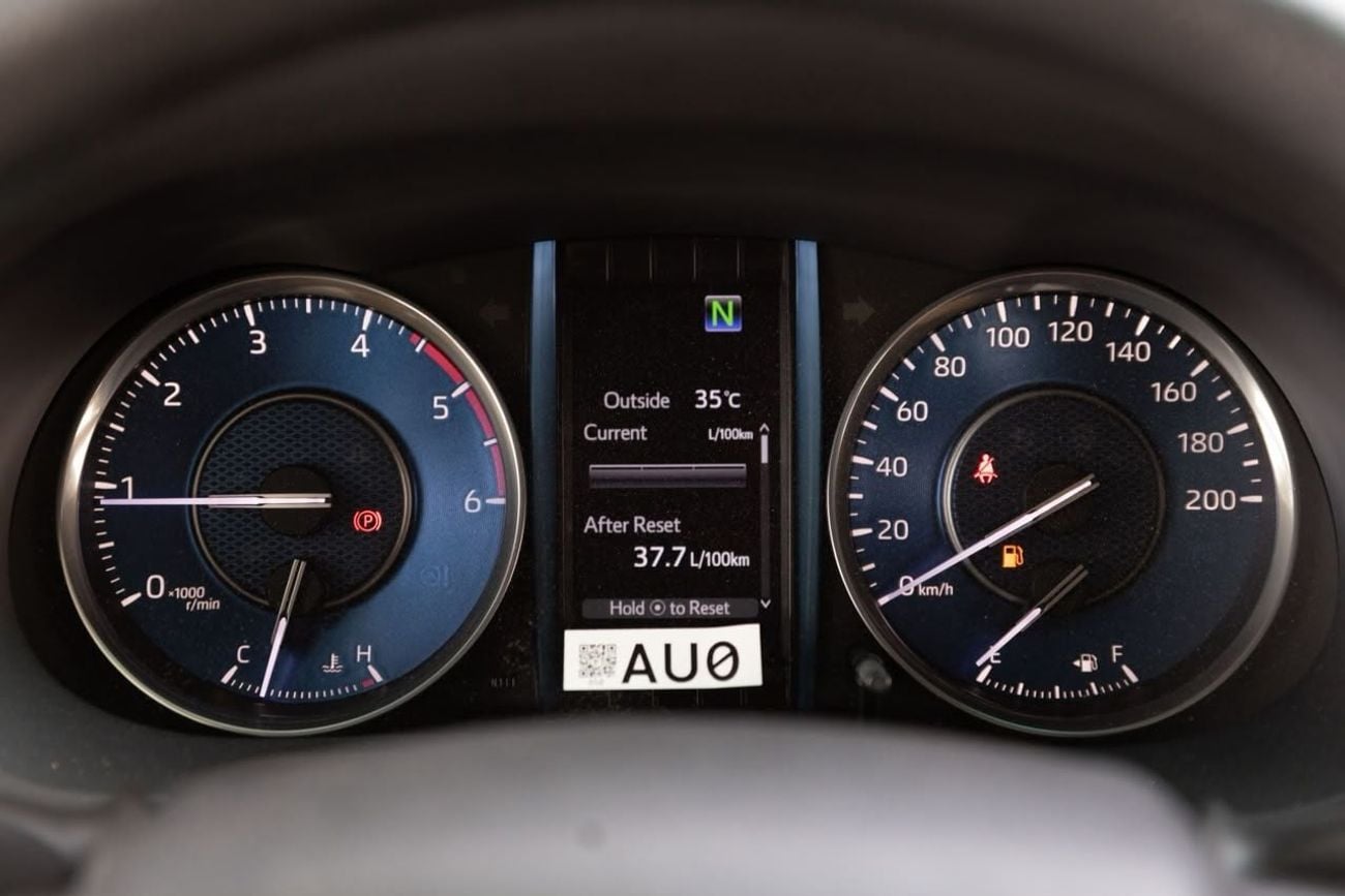 Toyota Fortuner SR5
