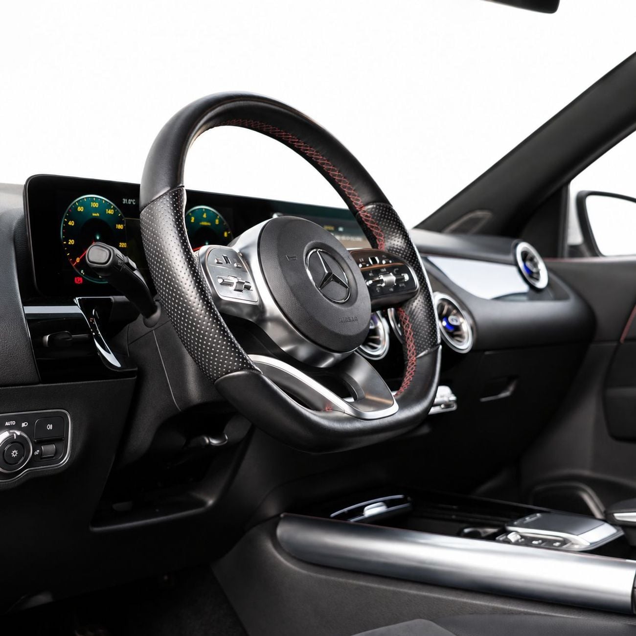 مرسيدس بنز GLA 200 AMG PREMIUM 2,394 درهم إماراتي شهرياً • بدون دفعة أولى • مرسيدس بنز GLA 200 بريميوم • ضمان وعقد صيانة من الوكالة