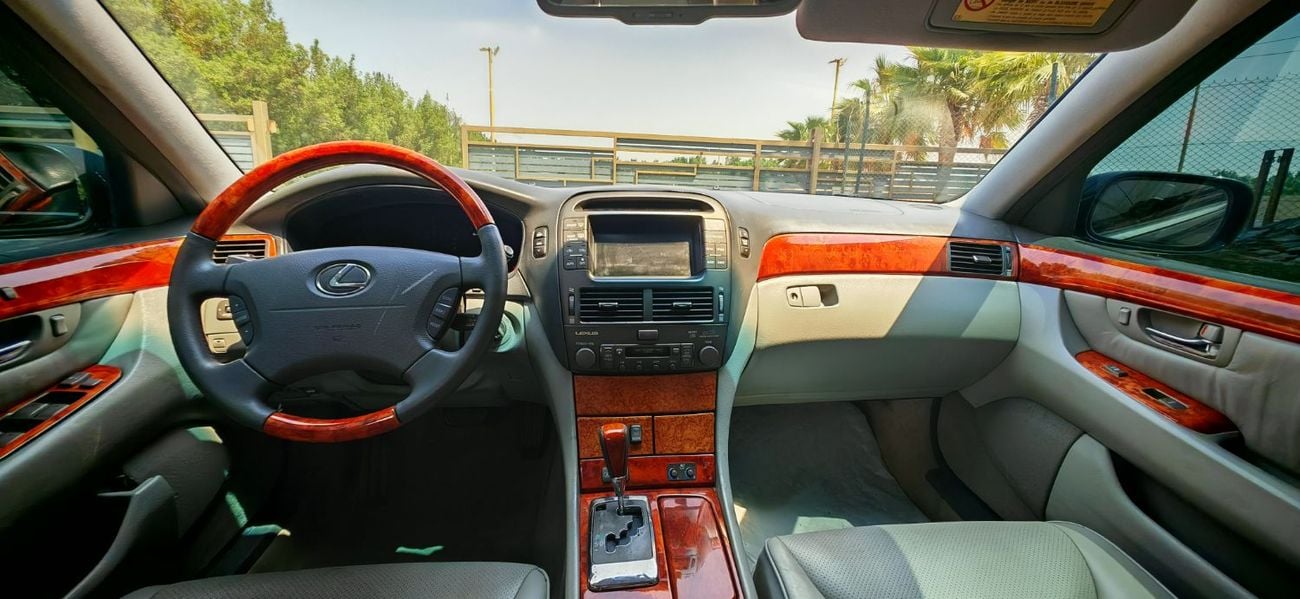 Lexus LS430 TOP