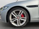 جاكوار XE S جاكوار XE سبورت V6 موديل 2016 | فضي / ألكانتارا أسود | فخامة بأسعار معقولة