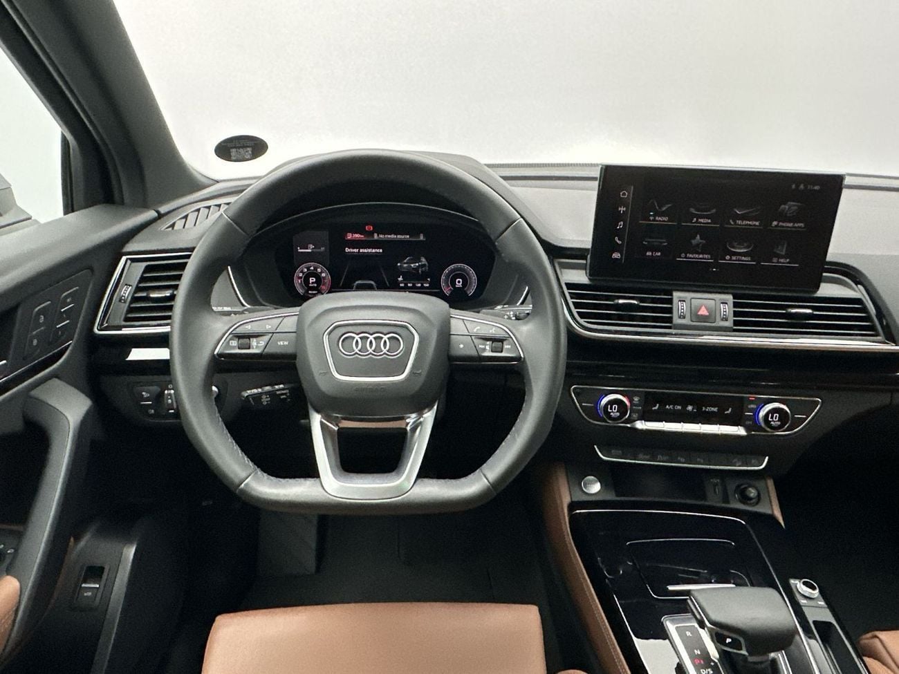 Audi Q5 45 TFSI S-LINE quattro 249hp (Ref# 061123)