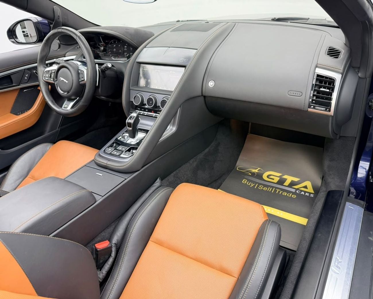 Jaguar F-TYPE R 2021 Jaguar F-Type P575 R Convertible, 2028 Masterclass Warranty + Service Pack, Very Low Km, Euro