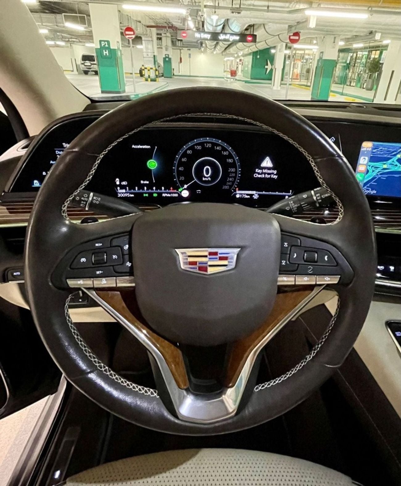 Cadillac Escalade Sport Platinum 6.2L 4WD