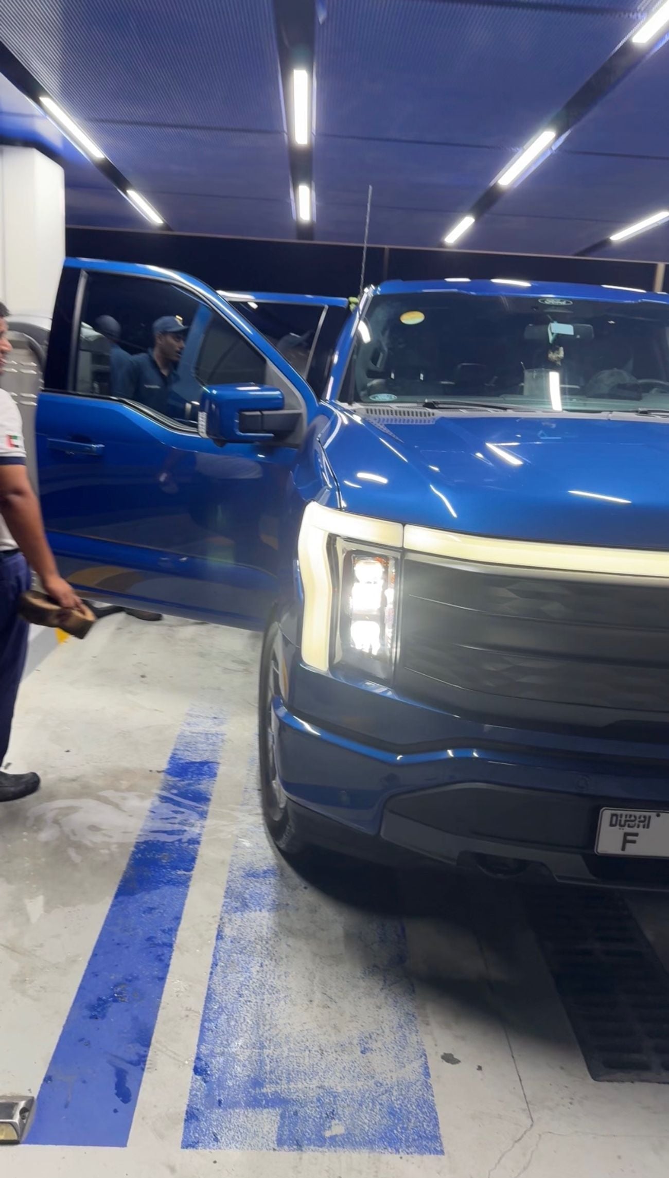 Ford F-150 Lightning Lariat