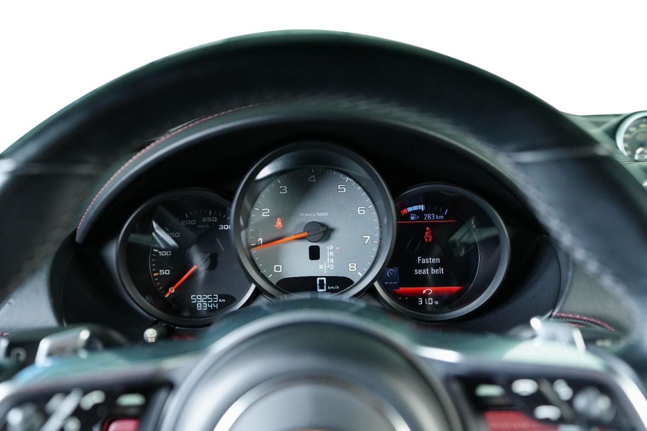 Porsche 718 Boxster S GCC-Low Mileage-Excellent Condition-High Specification Edition