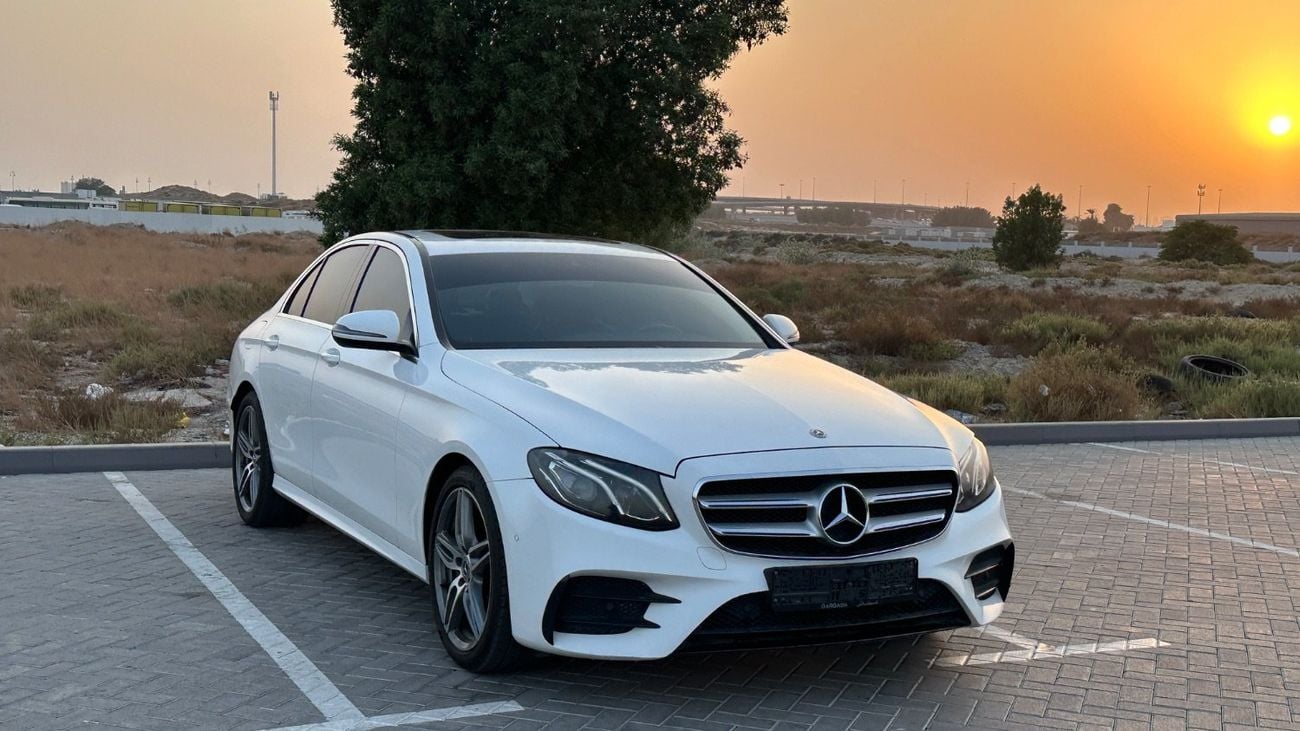 Mercedes Benz E200 PREMIUM
