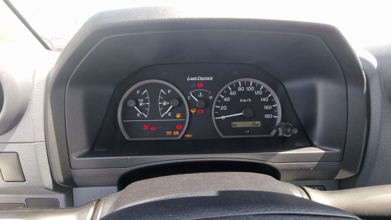 Toyota Land Cruiser Pickup 70 LC 79 4.2L Diesel Single Cabin Manual 2026