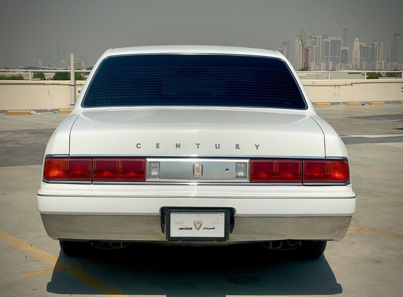 Toyota Century STANDARD 5.0l V12