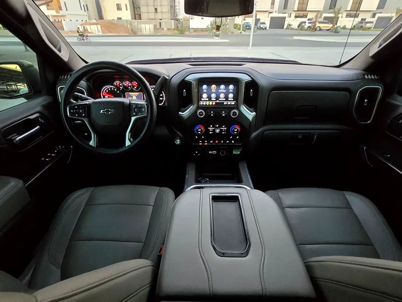 شيفروليه سيلفارادو Silverado LTZ - American Specs - Premium Condition