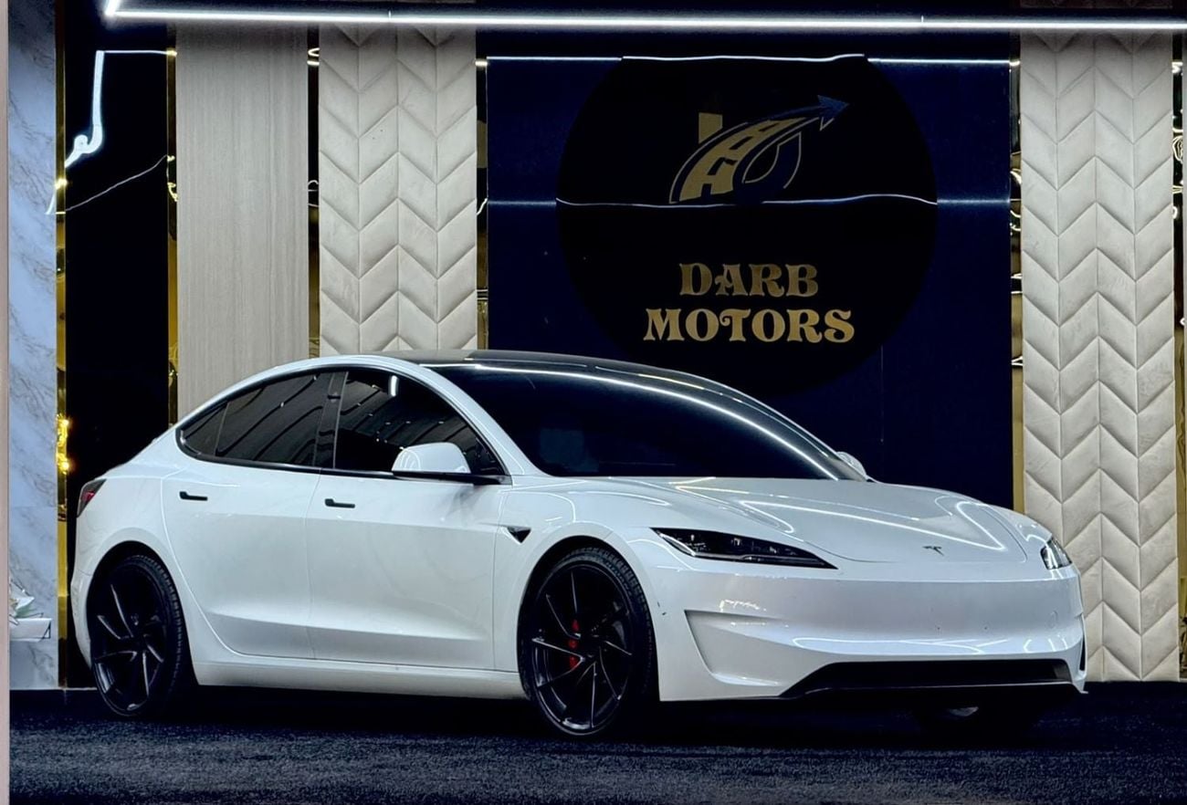 Tesla Model 3 PERFORMANCE