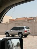Toyota Land Cruiser VXR MID