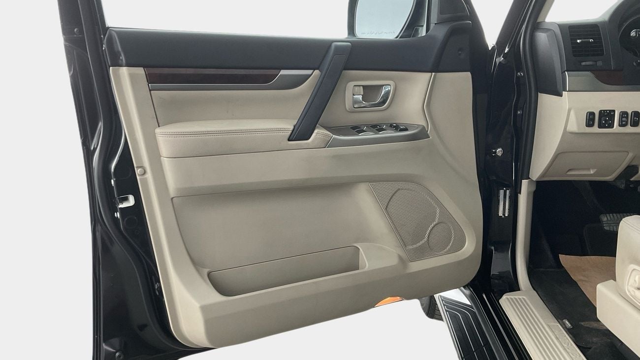 Mitsubishi Pajero GLS HIGHLINE | Guaranteed Warranty | 0 Down Payment