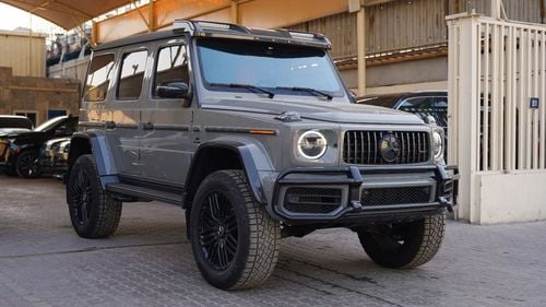 Mercedes Benz G 63 AMG 4X4² Engine & Performance • Engine Type: 4.0-liter V8 biturbo AMG-built engine.  • Horsepower: Approx