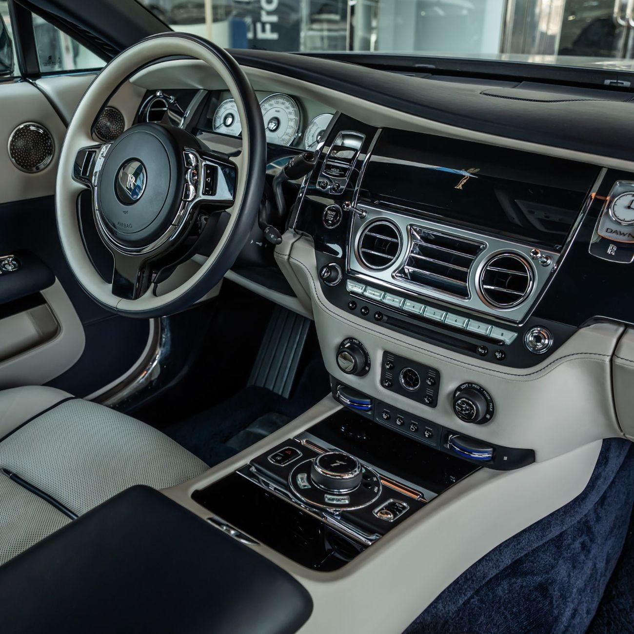 Rolls Royce Dawn